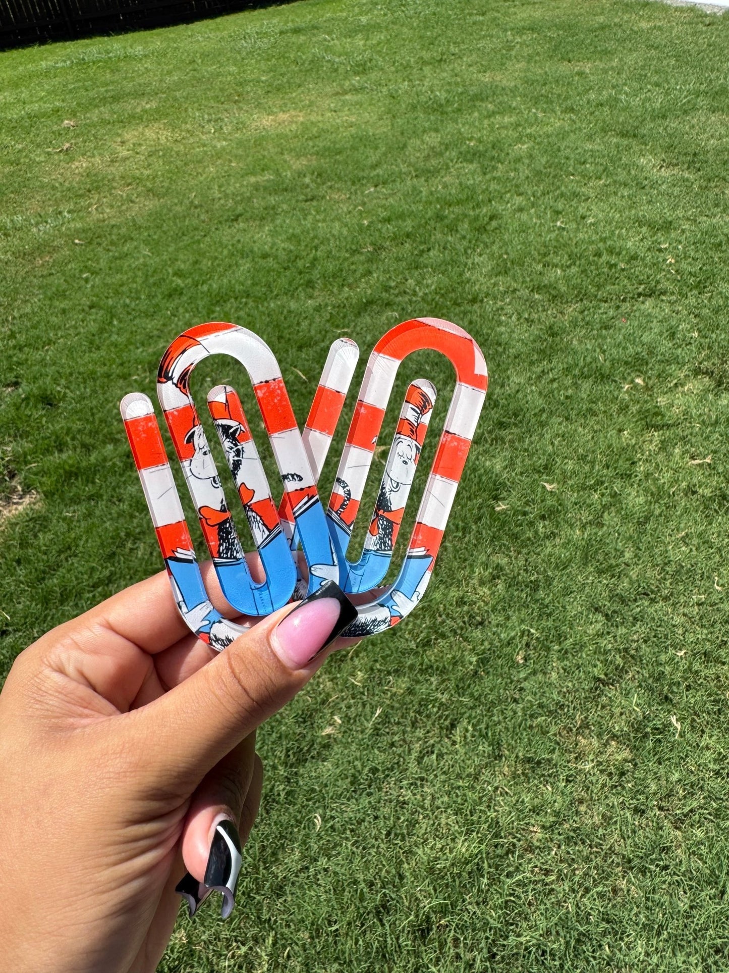 Cat & The Hat Style Jumbo Paper Clips