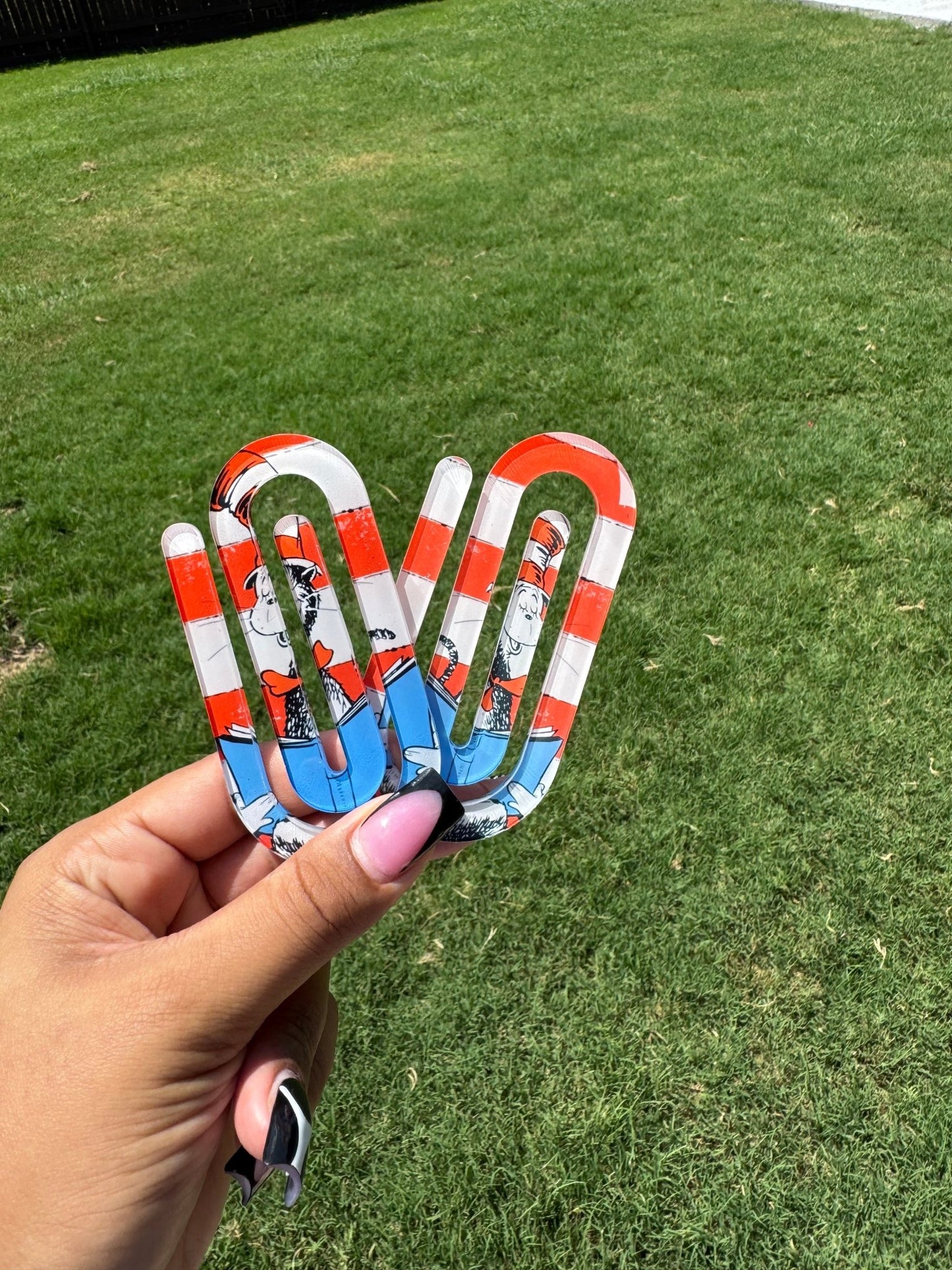 Cat & The Hat Style Jumbo Paper Clips