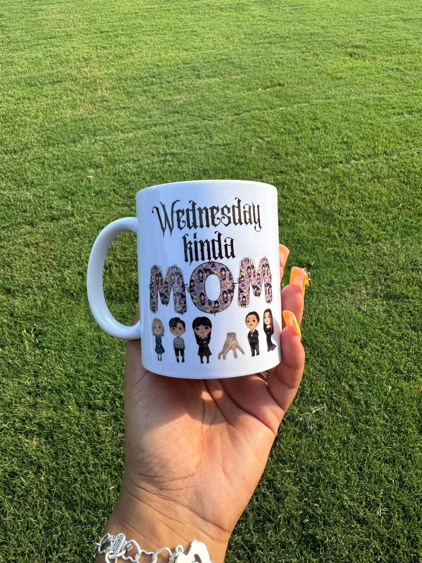 Wednesday Kinda Mom 16oz Mug